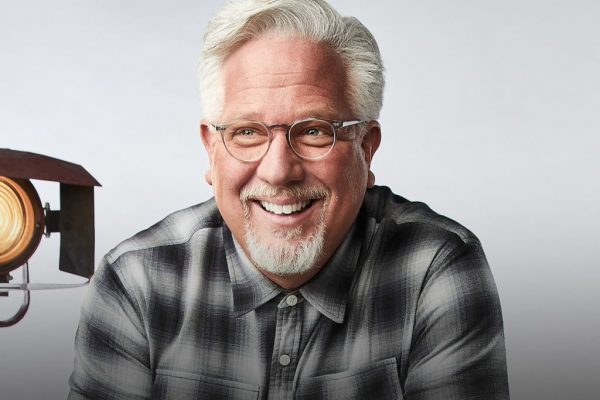 ~ BlazeTV ~ EXPOSING the “One World Order ” Plot | Glenn Beck Chalkboard Breakdown